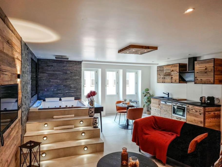 Le Enecy - Spa - Coeur Vieille Ville Annecy Zewnętrze zdjęcie